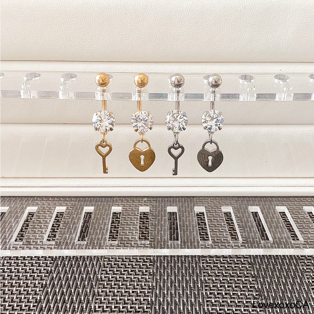 Belly ring/ navel ring